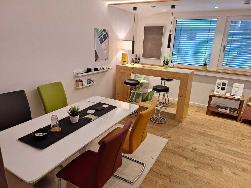 Showroom Besprechungstisch